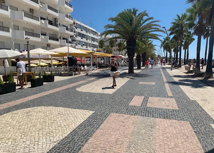 Eine Fuer Den Perfekten Urlaub !!! * קווארטיירה
